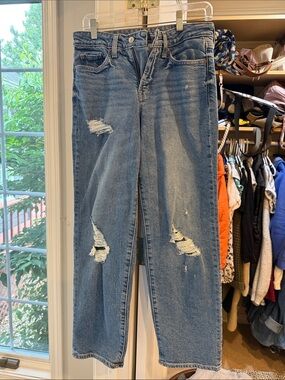 Old Navy Distressed Wide-Leg Blue Jeans